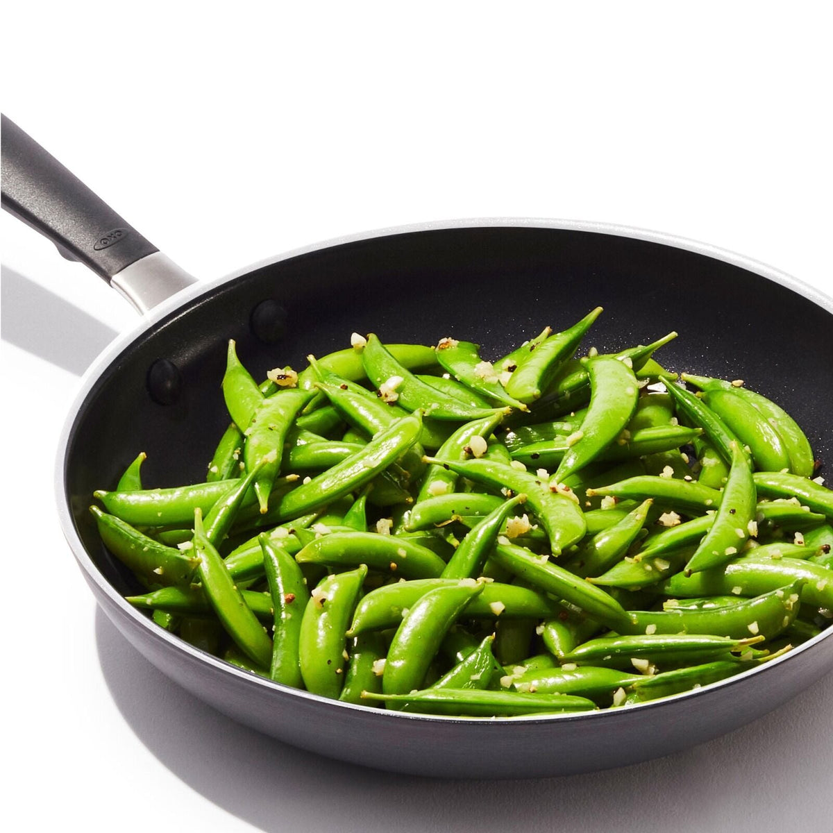 non-stick-pro-every-day-10-inch-fry-pan-p3 oxo_nonstick-everyday-10in-12in-fry-pan_snap-peas_pdp_07.jpg