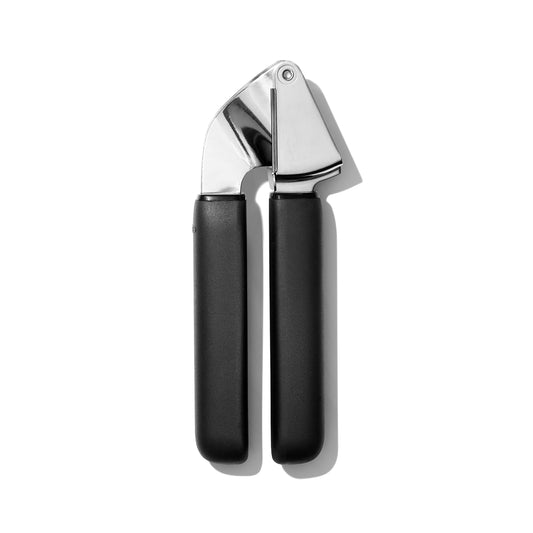 good-grips-garlic-press-b3 gg_11327300_032521_04_rgb.jpg