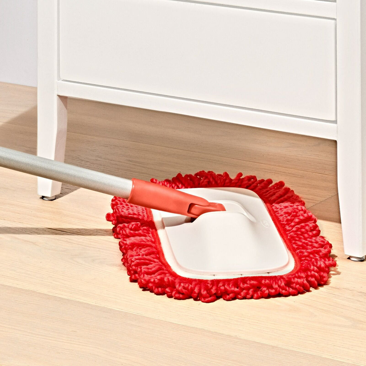 wet-and-dry-microfiber-mop-c0 gg_12423100_wet-dry-floor-mop_pdp_04.jpeg
