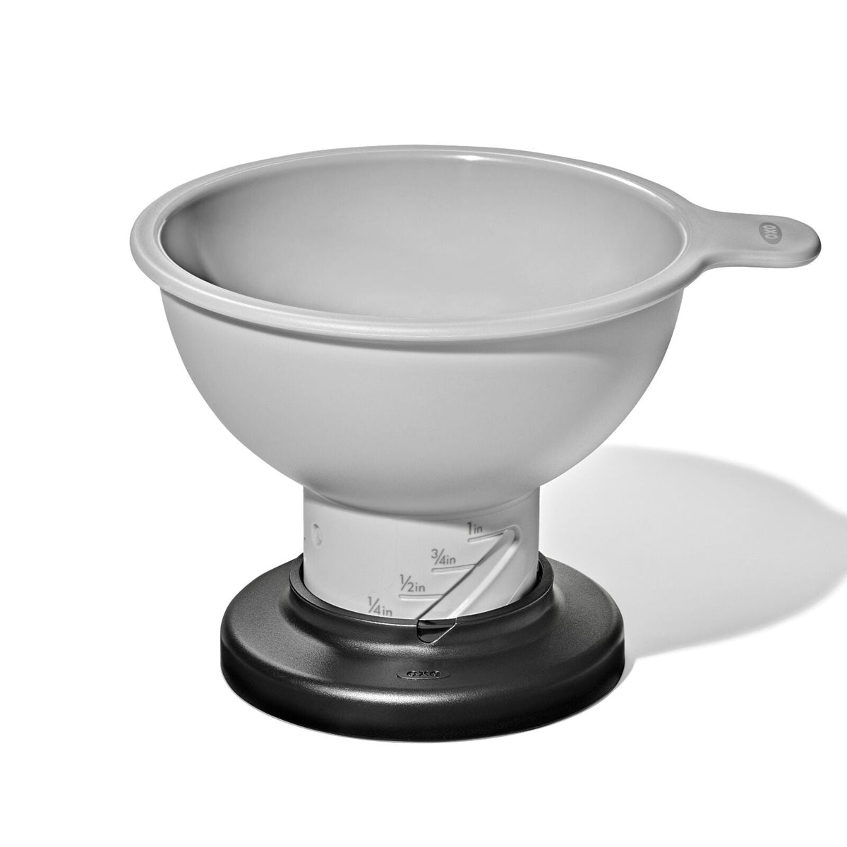 adjustable-funnel-l0 oxo_adjustable-funnel_apdp_00_main.jpeg