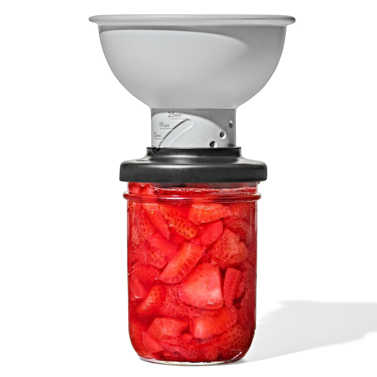 adjustable-funnel-l0 oxo_adjustable-funnel_pdp_03.jpeg