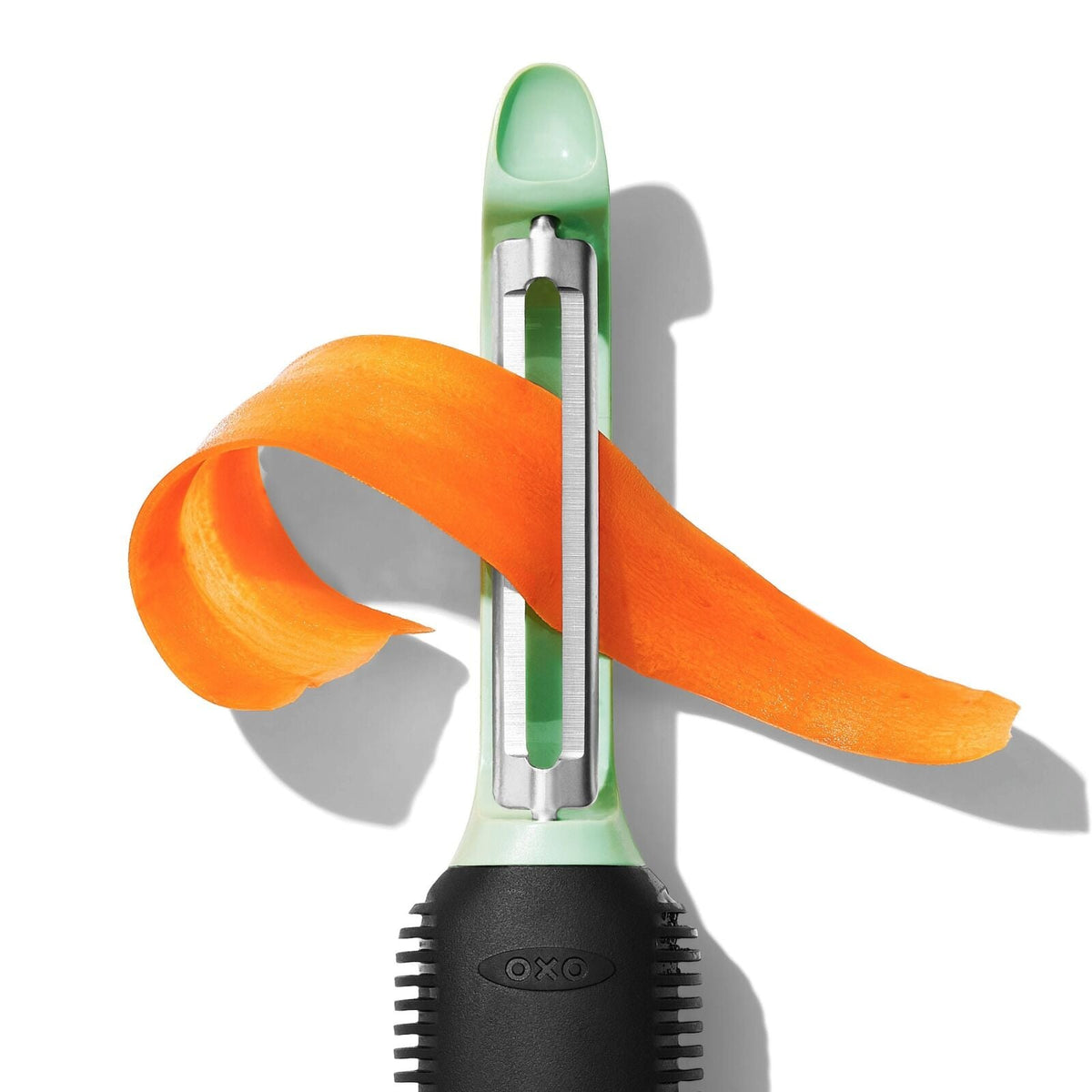 3-piece-peeler-set-beet-fennel-yam-n8 oxo_color-coded_peeler-11316700_010.jpg