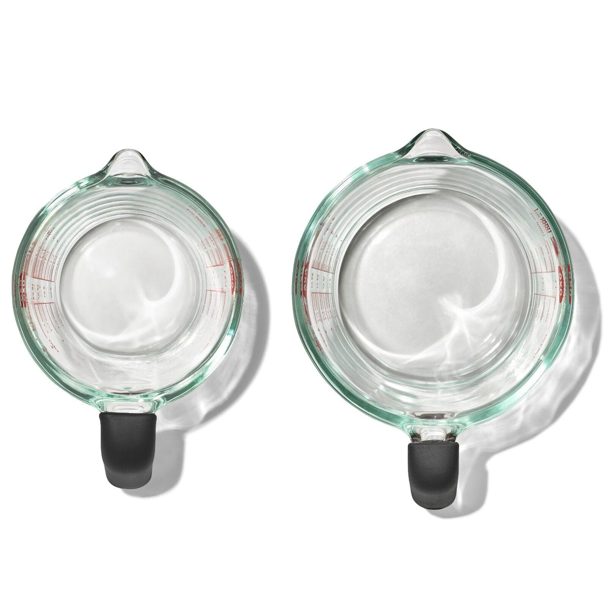 2-cup-and-4-cup-glass-measuring-cup-set-z9 oxo_glass_measuring_cups-11384700_012.jpg