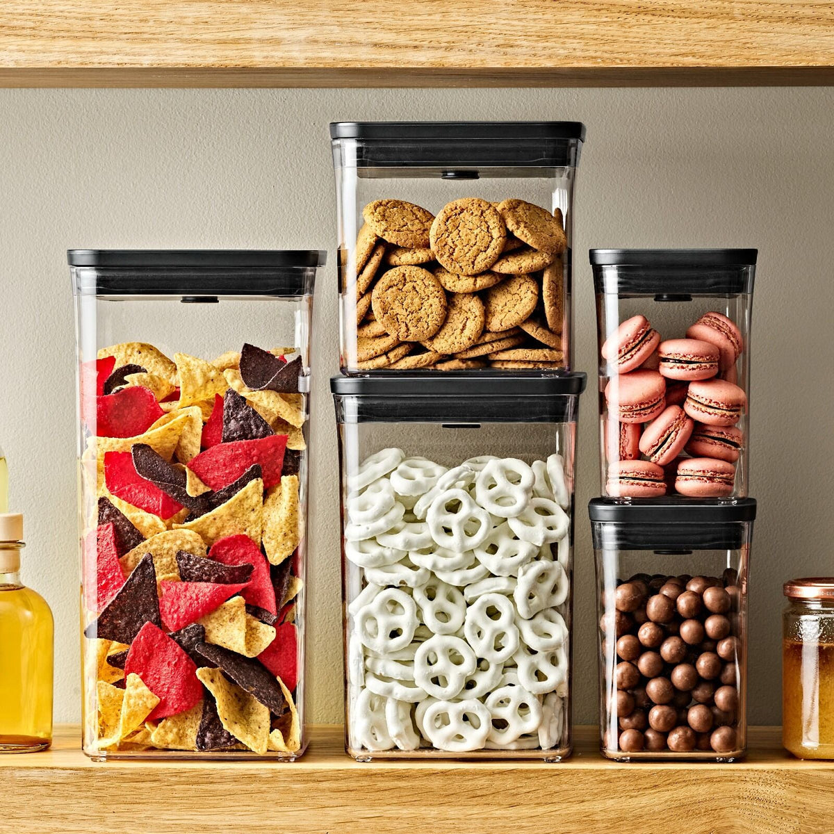 pop-container-rectangle-short-1-7-qt-1-6-l-matte-black-a5 pop-matte-neutrals-black_pdp_01_6_.jpg