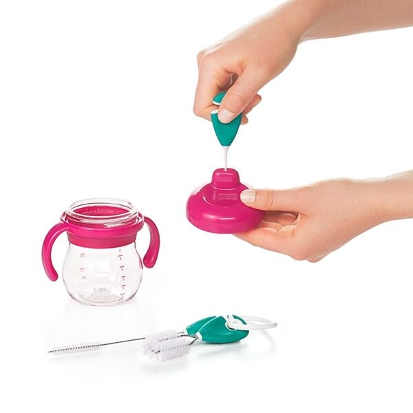 cleaning-set-for-straw-and-sippy-cups-y4 tot_62123100_4f.jpg